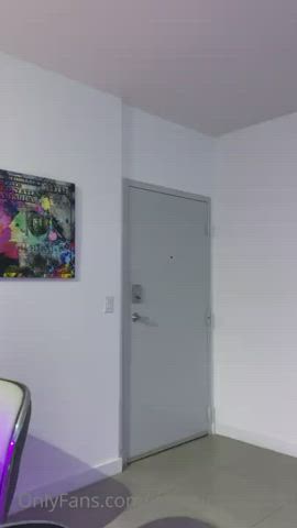 All ready to get naked for the delivery guy.. but he didnt show