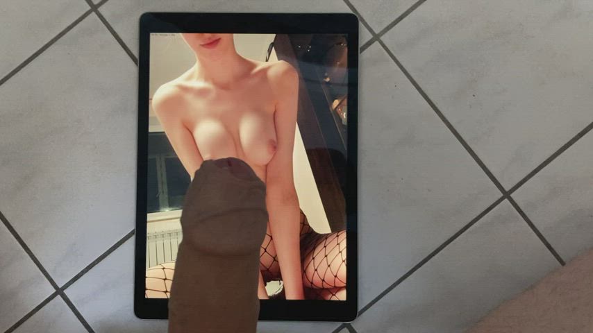 Doing tributes for Hotgirls. Prefer gf oder wives :)