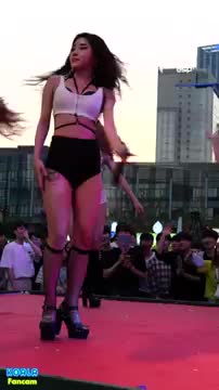 Black Bunny Hana - HandClap 1