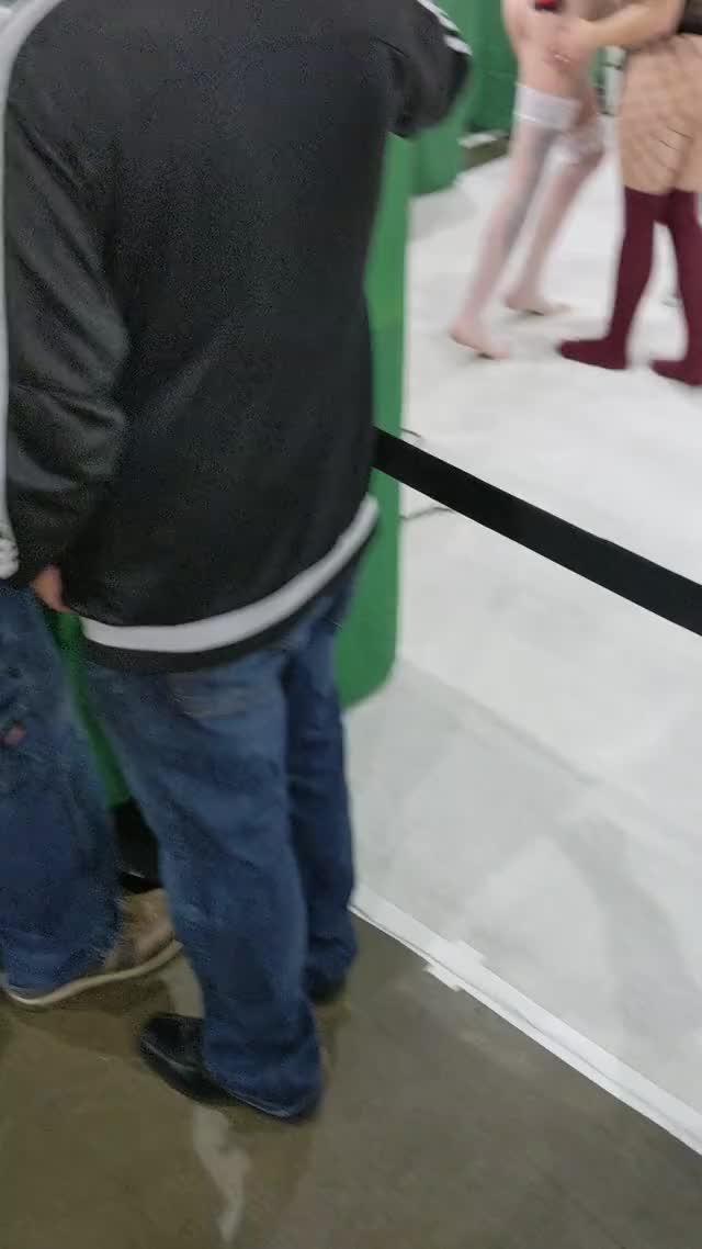 Galaxyfoxmfc gets spanked