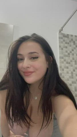 Would you like a milf to fulfill all your desires?