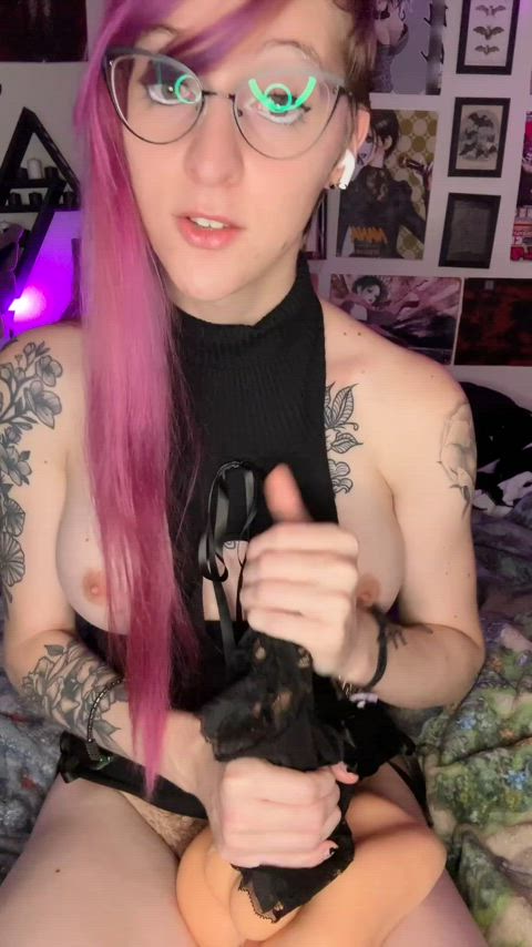 "Please make me cum like last time, Mommy? 🥺" No self respecting mommy