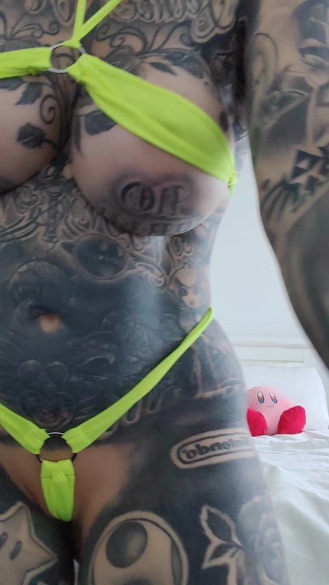 amateur ass big tits boobs milf onlyfans pussy tattoo tattooed tattedphysique gif