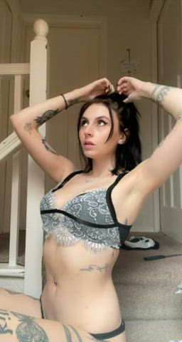 Am I ur dream emo gf