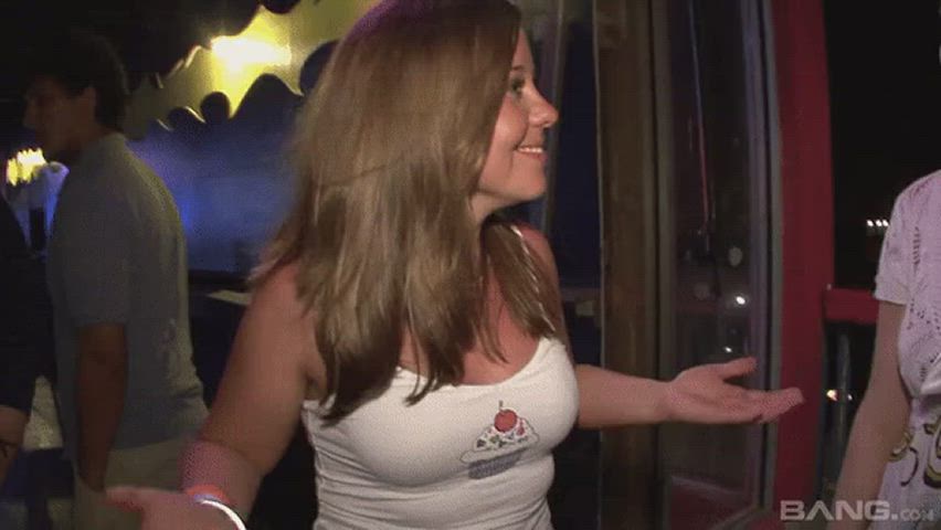 boobs cute exhibitionism flashing natural tits public spring break tits amateur-girls