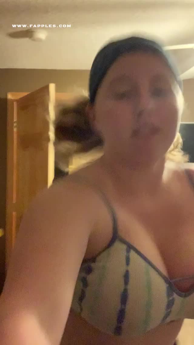 Big Tits GF Running