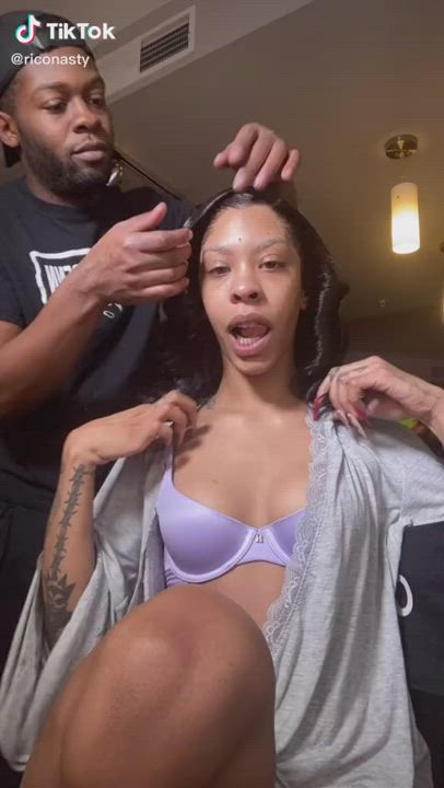 Rico shaking ass