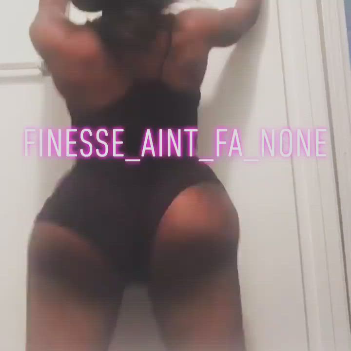 Ebony Thick Twerking gif