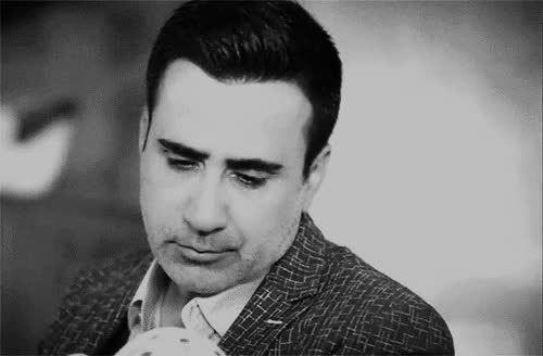 Ask ve mavi cast,Emrah Erdoğan,Emrah gif,Aşk ve Mavi cast,şarkıcı emrah İpek