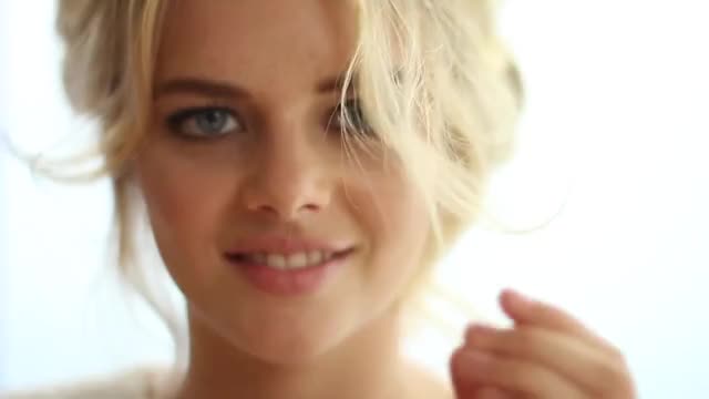 Samara Weaving Multi Gif