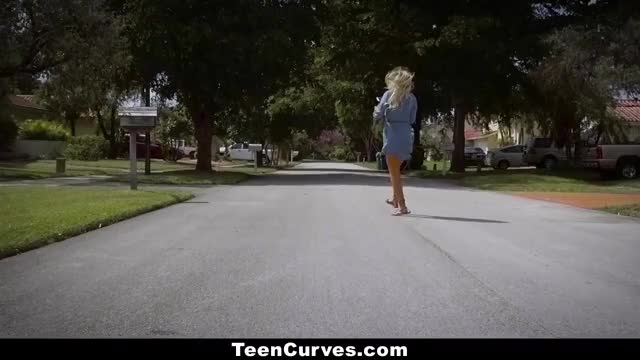 TeenCurves - Big Booty Gia Paige Ass Worshipped & Fucked