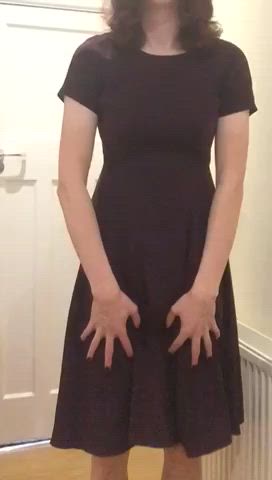 Would you take me on a date if all I wore was this dress? 😘