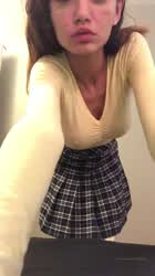 This asian beauty got hot rocking body