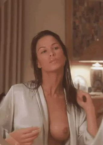 Rhona mitra, HALLOW MAN