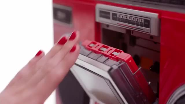 Dior Rouge Ultra Rouge - Commercial with Natalie Portman