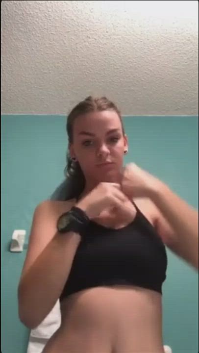 Dropping these titties