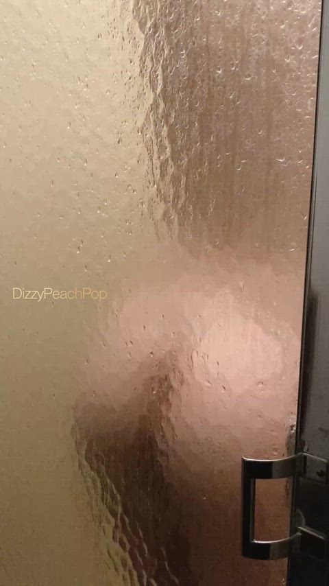 Another little peachy shower tease for you