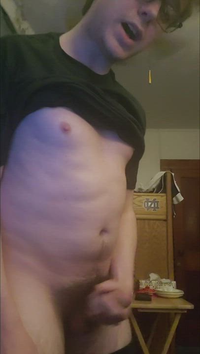 (19) Need a bro to help me out when I'm so horny :P Full vid in comments;)