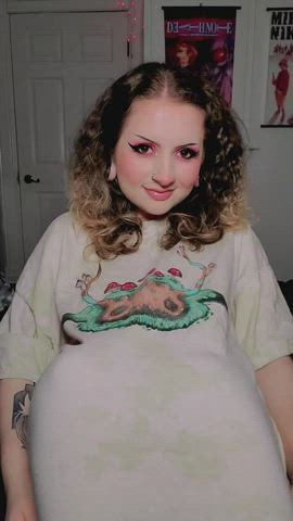 i hope you like my thick thighs 💗