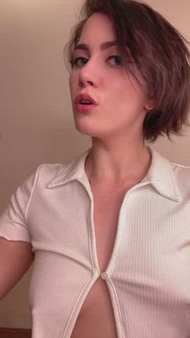 As I was loading, I realized that I had never tried to swallow a cumming cock completely.