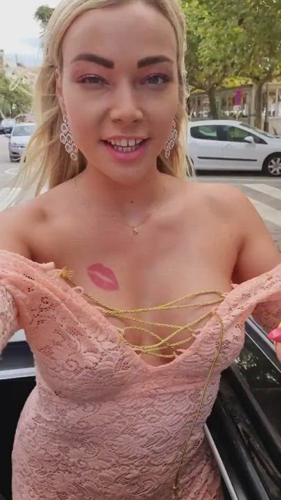 Out Her Car Flashing Everyone in Broad Daylight