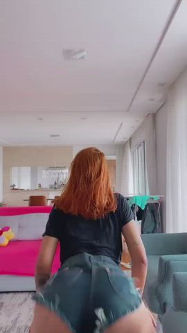 Redhead Queen - Twerk Beauty 🍑