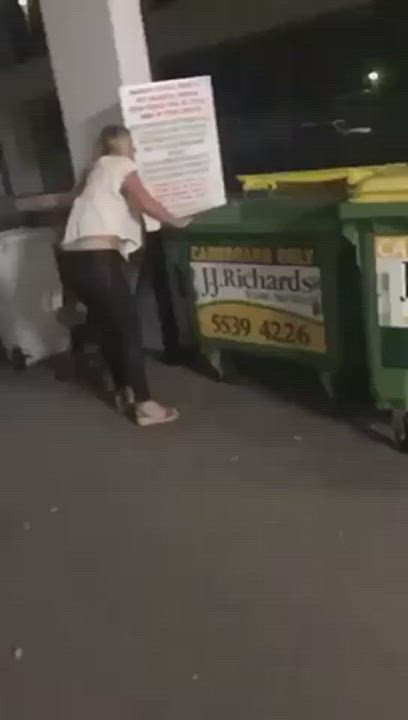 White trash ?
