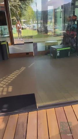 eva longoria spandex workout gif