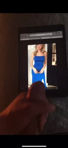 doing irl requests private or public send dm. this redditor wanted his sister covered