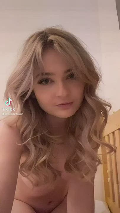 Alexus Winston Alissa White Aliya Wolf gif