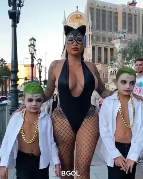 Brittanya Razavi