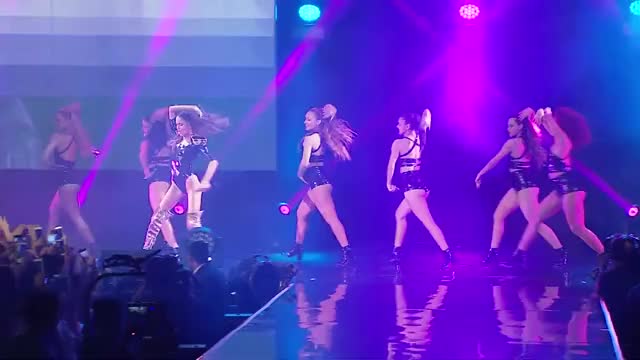 TINI - Quiero Volver Tour (Intro + Princesa + Ya No Hay Nadie Que Nos Pare) HD