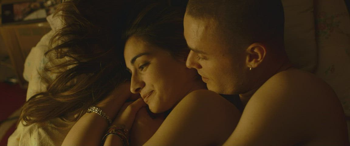 Michela De Rossi in La terra dell'abbastanza AKA Boys Cry (2018)
