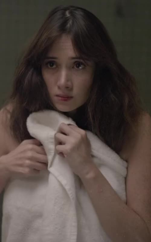 Sara Malakul Lane in Sun Choke (2015) - Cropped - Original