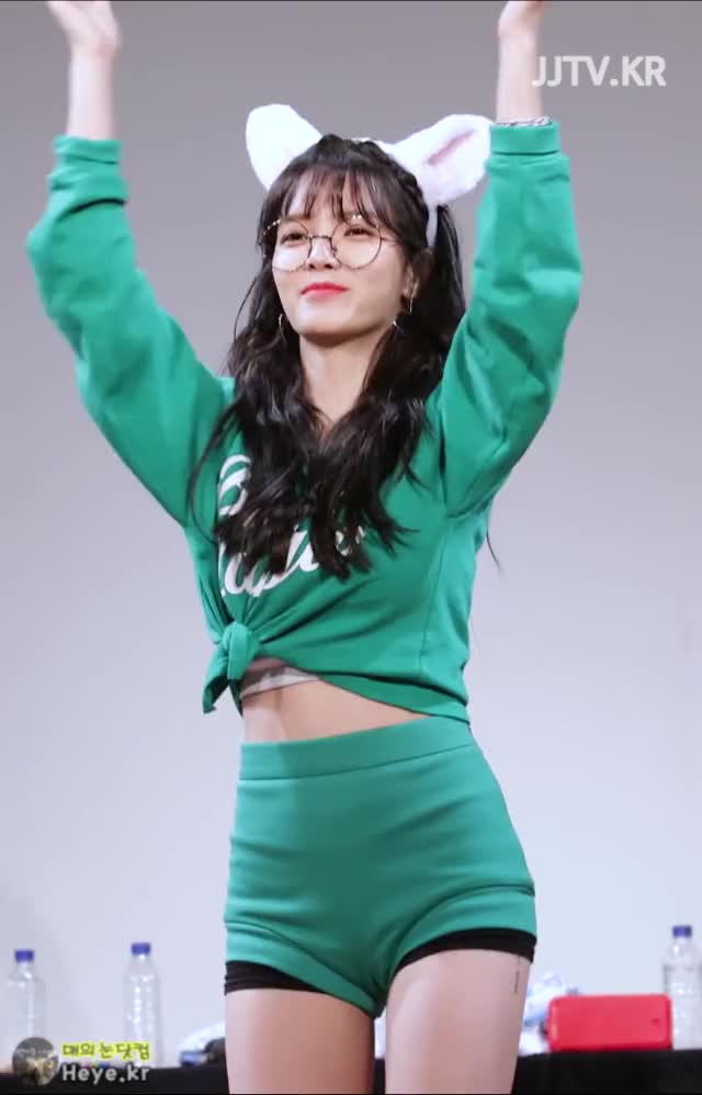 AOA 지민 (Jimin) 도끼핏