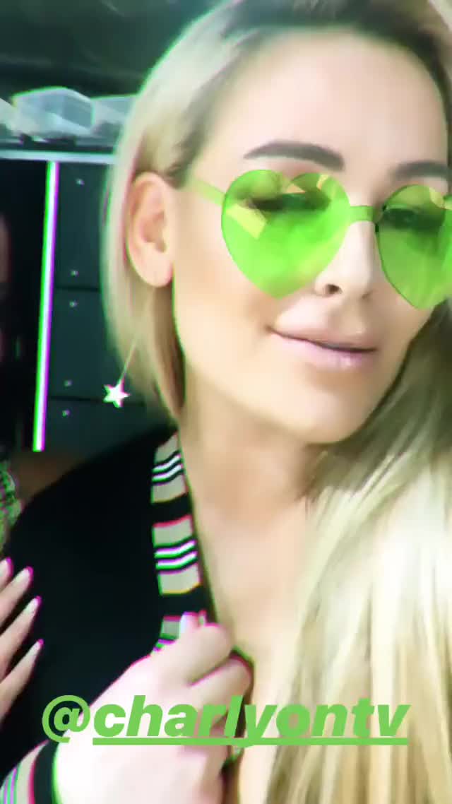 2139678884558634557 55834819