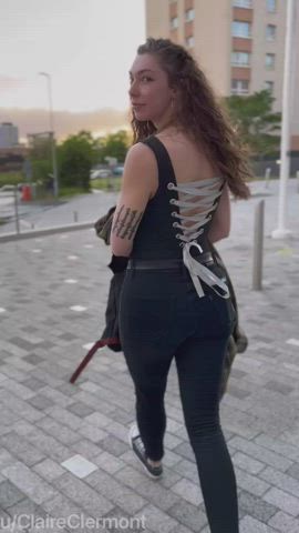 amateur clothed corset curly hair emo girlfriend goth onlyfans goth-girls gif