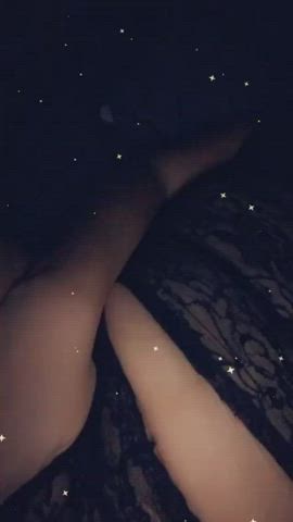 Fingering MILF Mom gif