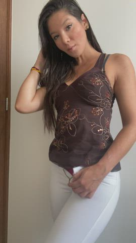 Would you eat my ass from behind if I asked nicely?