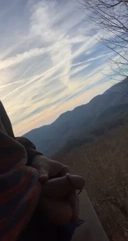 Hot piss and cold weather