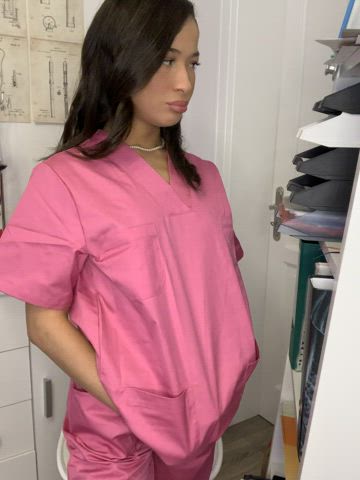 2000s porn arab big tits boobs nurse onlyfans tease teasing tits gif