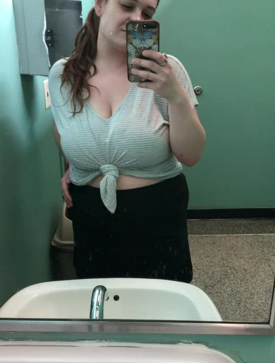 It’s hot asf today 🥵 [f]