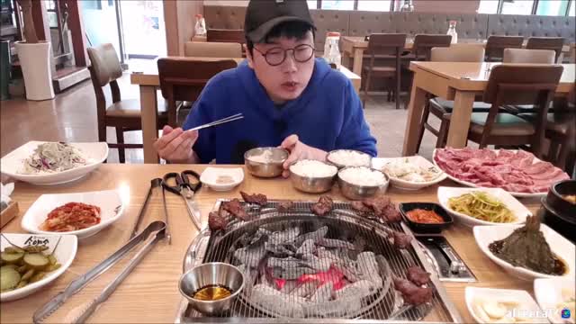 야식이_소고기 14인분 한우vs와규 먹방-5