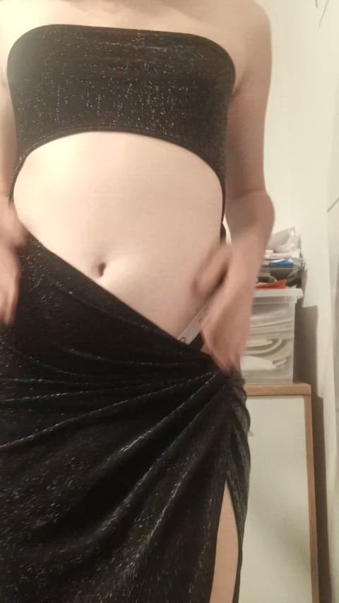 Steht mir dieses Kleid? >.<