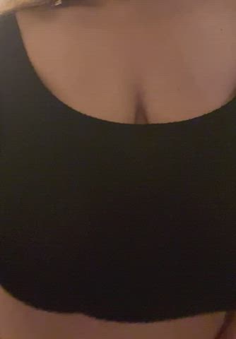 areolas bbw big tits big-areolas torpedo-tits gif