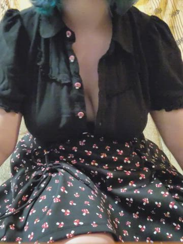 Alt Chubby Striptease Tits gif