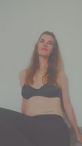 ass babe boobs tits gif