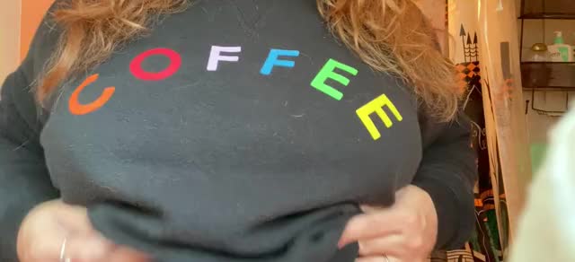 Peachy Bri Tittydrop