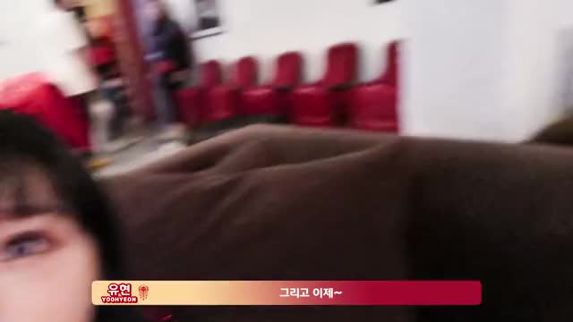 JiU being cute