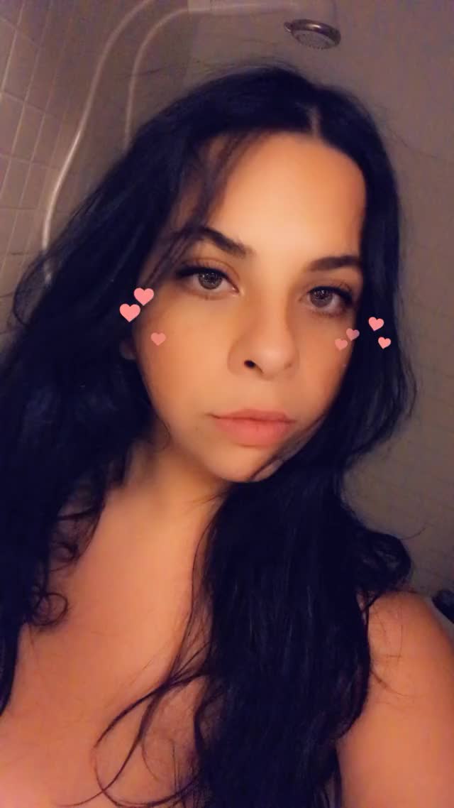 Submit to your princess @hawaiiheaux on onlyfans ???